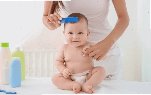 Dinh dưỡng đóng vai trò quan trọng trong sự phát triển của tóc trẻ sơ sinh