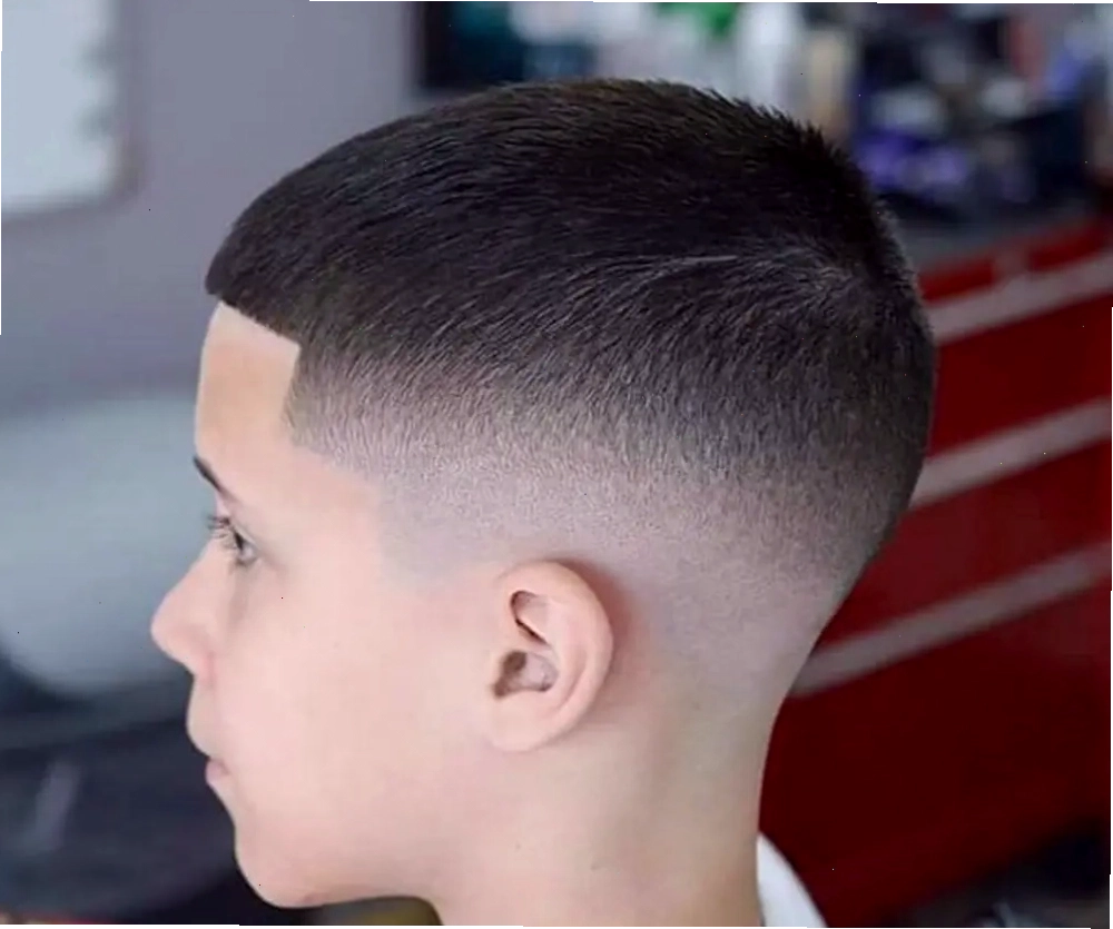 Kiểu tóc buzz năng động cho bé trai 3 tuổi