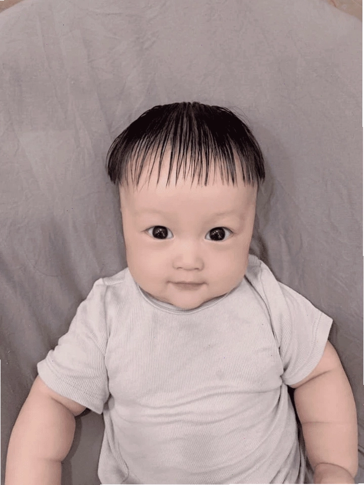 Kiểu tóc mái ngố Hàn Quốc cho bé trai