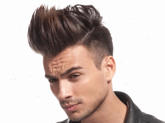 Kiểu tóc Up Sweep with High Fade Mohawk