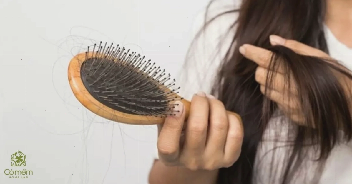 Sử dụng dầu gội dịu nhẹ cho tóc duỗi bị gãy