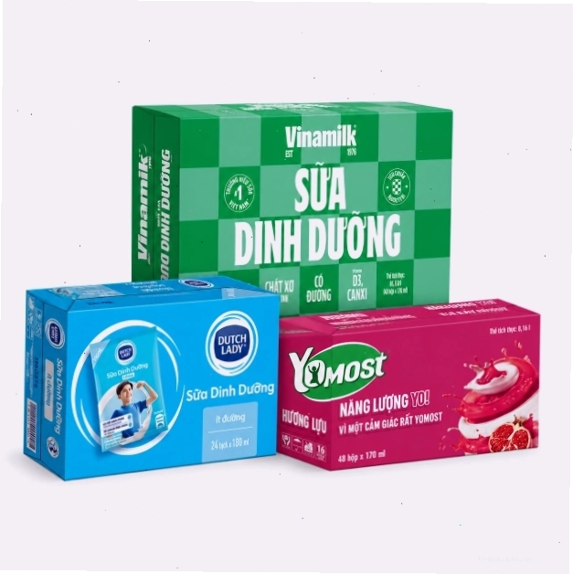 Tóc dài uốn đuôi cụp nhẹ nhàng tạo vẻ ngoài nữ tính